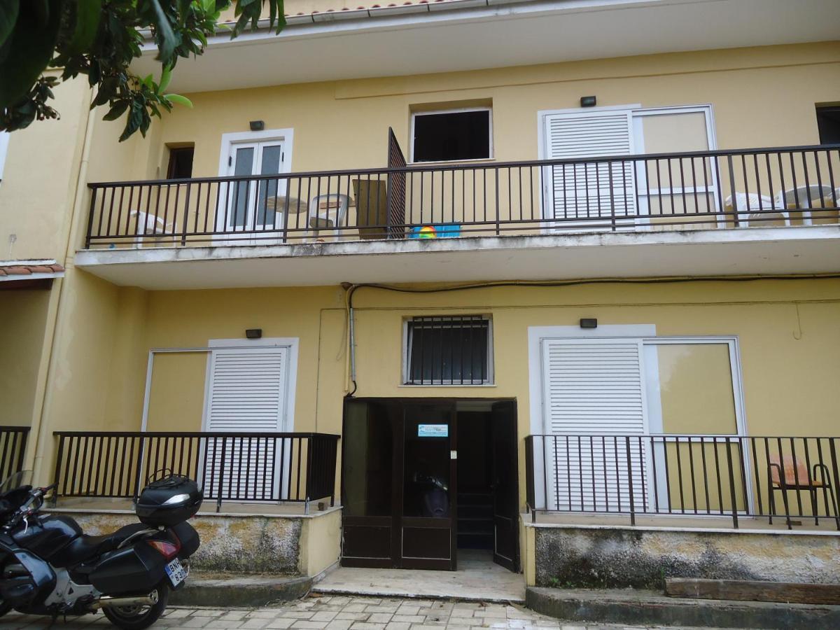 Acharavi Apartment Ахарави Екстериор снимка