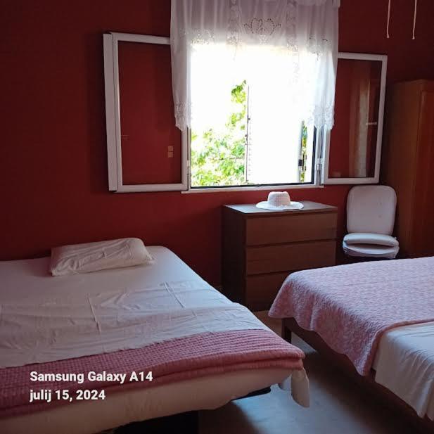 Acharavi Apartment Ахарави Екстериор снимка