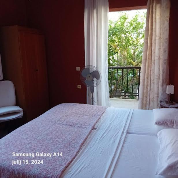 Acharavi Apartment Ахарави Екстериор снимка